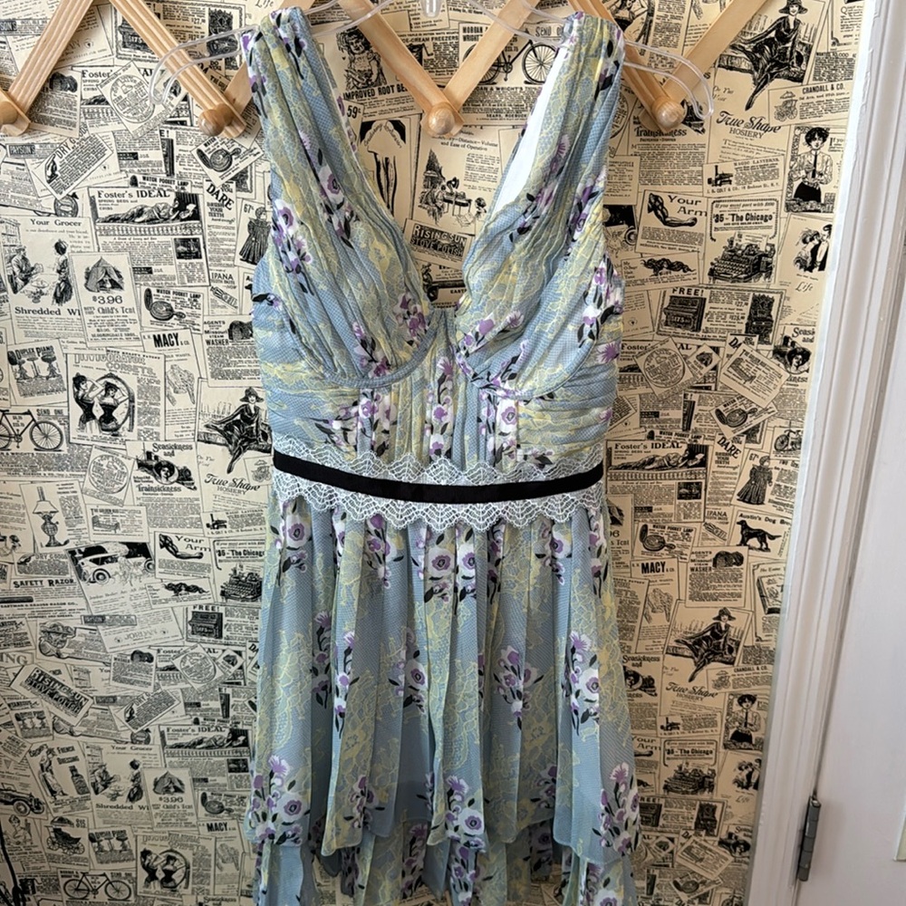 [ NWT ] Self-Portrait Size 4 Floral lace printed chiffon dress in mint purple
